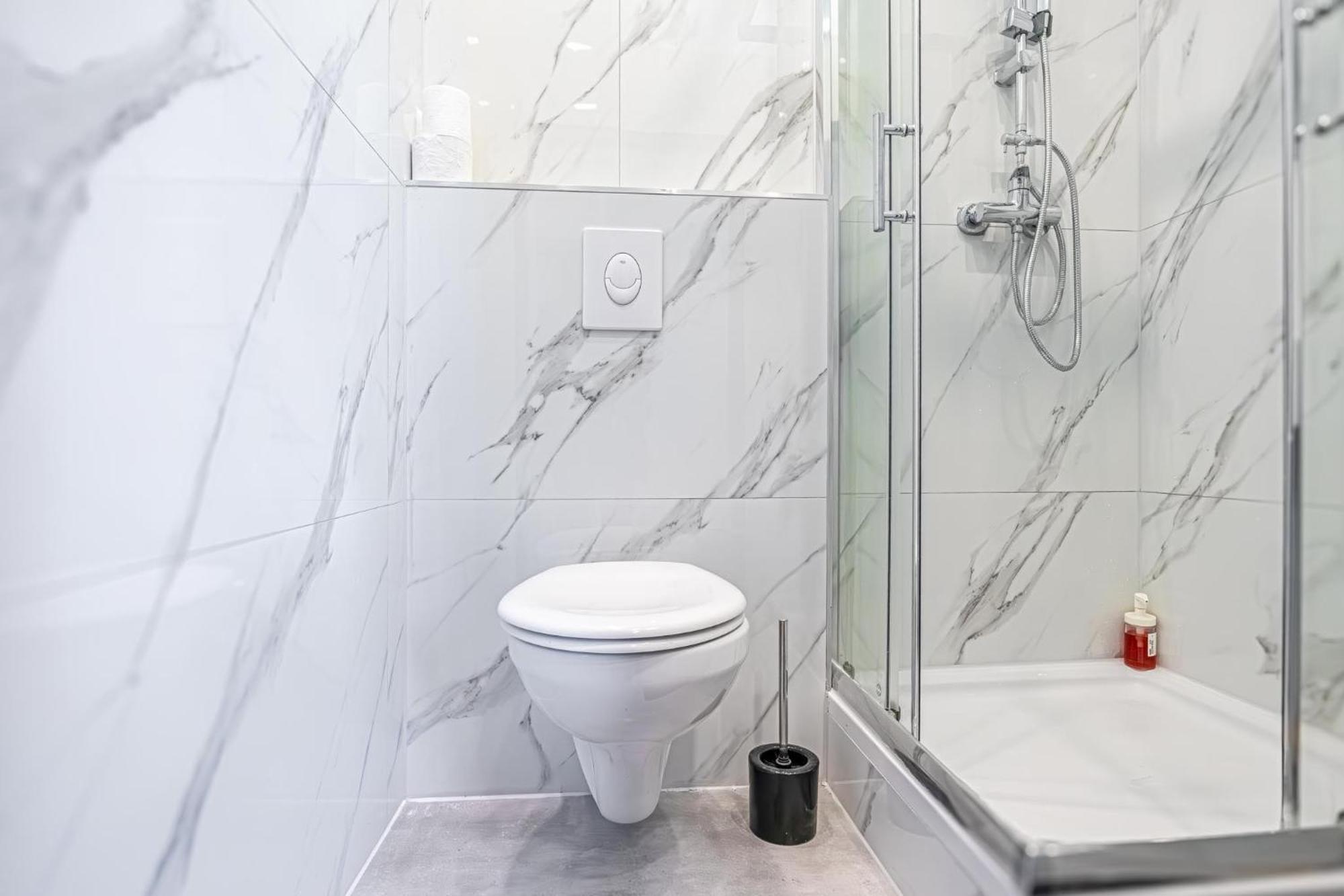 Spacious Shared Apartment Schoenbrunn Viena Exterior foto